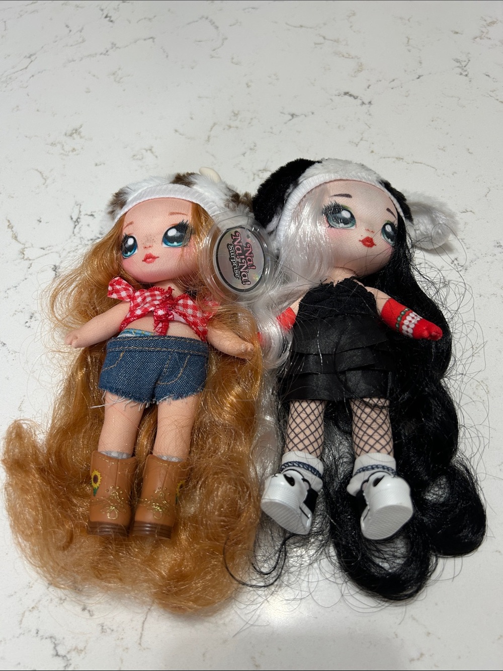 Na! Na! Na! Surprise Fashion Dolls - Blonde/Black and Red Hair dolls